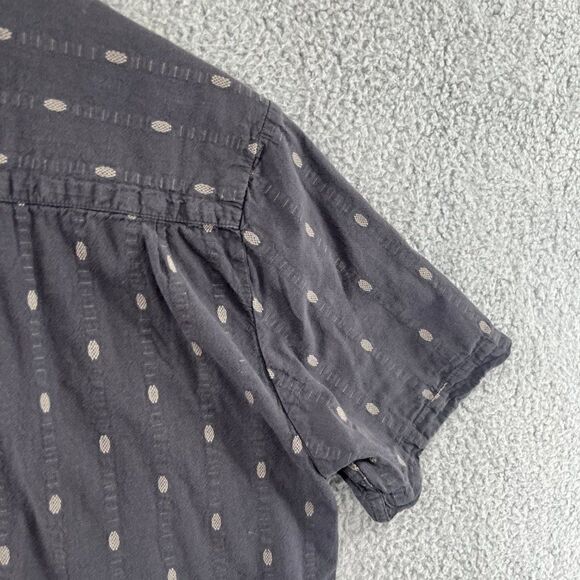 Volcom Modern Fit Button Shirt Mens Size L Gray Short Sleeves Pocket Geometric - Picture 9 of 14